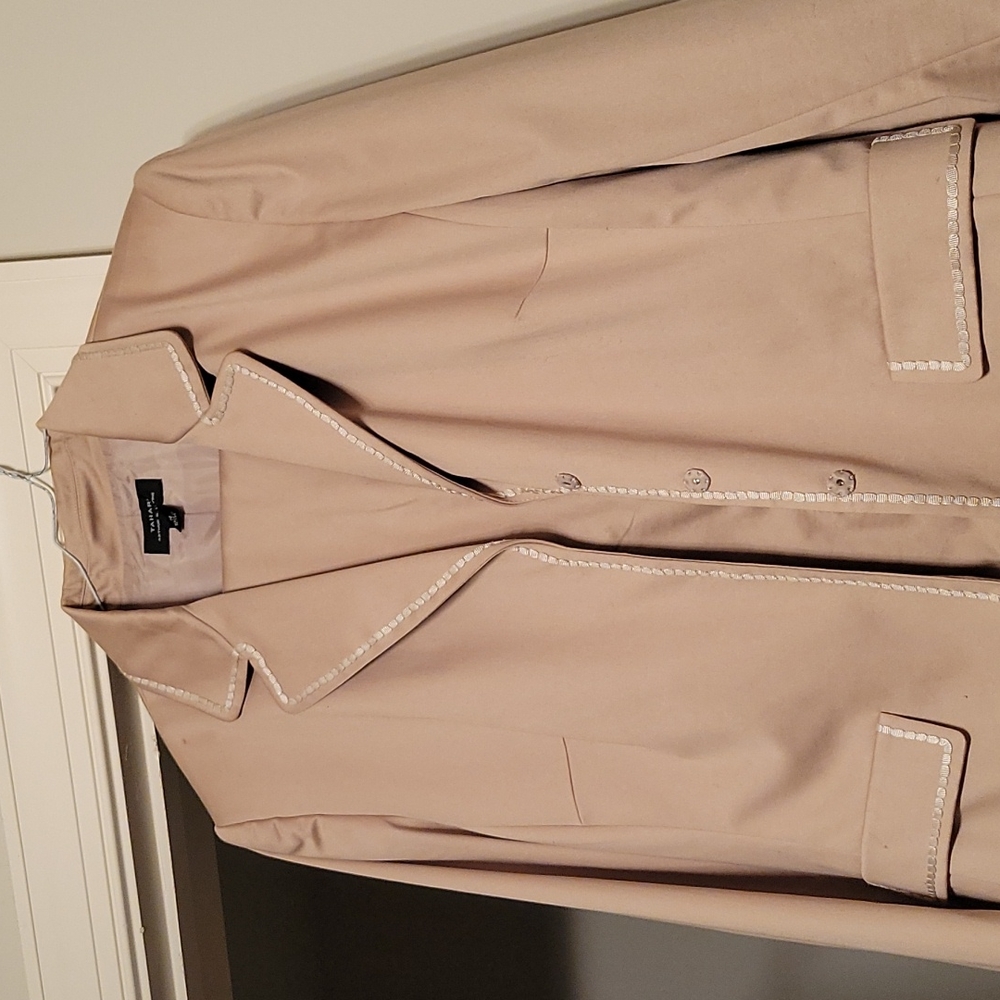 Ladies Tahari Pantsuit